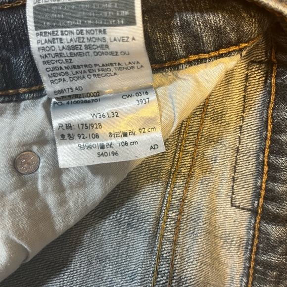 Mens 285 Relaxed Fit by Denizen from Levi’s - Picture 15 of 16
